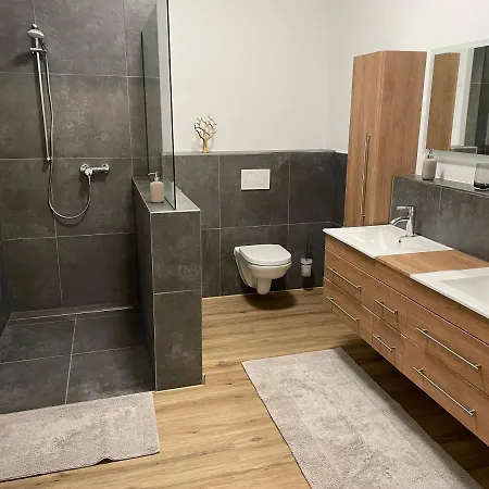 3 Am Herrenhaus Lejlighed *