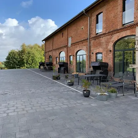 3 Am Herrenhaus Lejlighed Ahrensbok