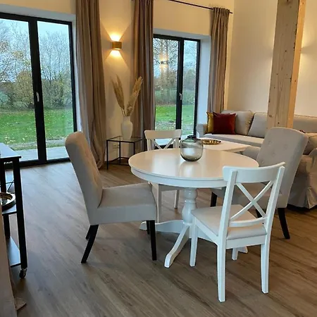 3 Am Herrenhaus Ahrensboek Apartment