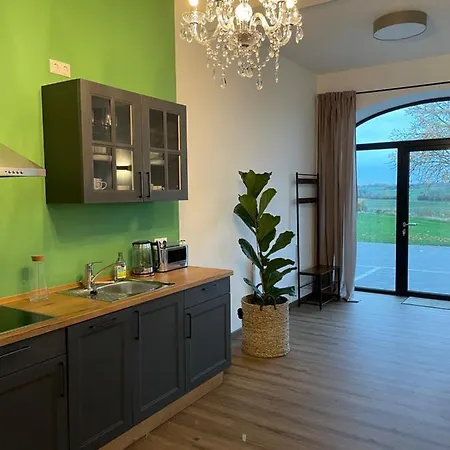 3 Am Herrenhaus Lejlighed Ahrensbok